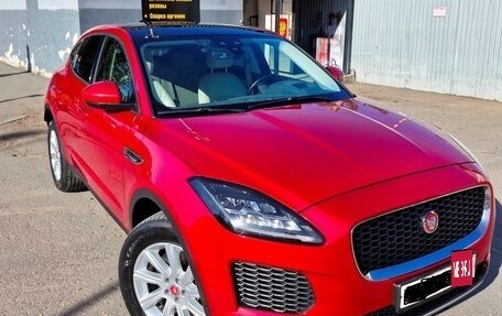 Jaguar E-Pace, 2018 год, 2 800 000 рублей, 8 фотография