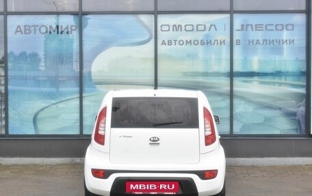 KIA Soul I рестайлинг, 2013 год, 750 000 рублей, 6 фотография