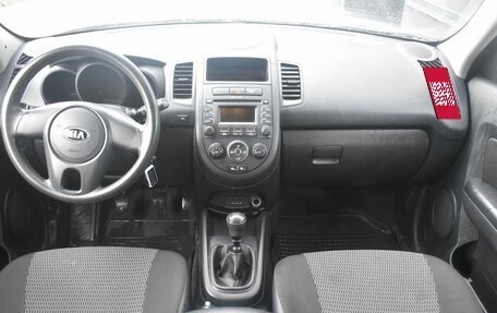 KIA Soul I рестайлинг, 2013 год, 750 000 рублей, 12 фотография
