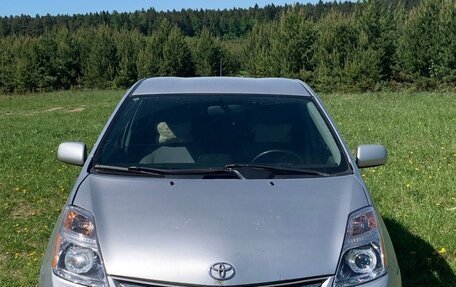 Toyota Prius, 2007 год, 540 000 рублей, 2 фотография