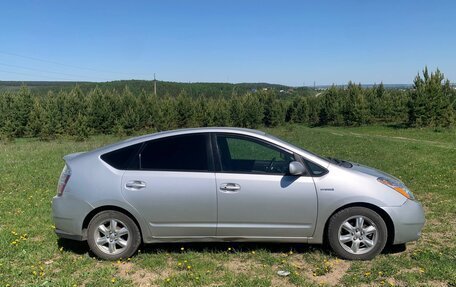 Toyota Prius, 2007 год, 540 000 рублей, 5 фотография