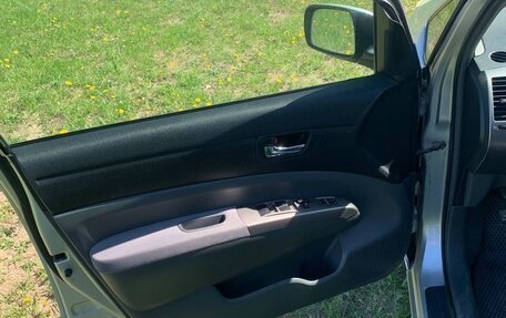 Toyota Prius, 2007 год, 540 000 рублей, 12 фотография