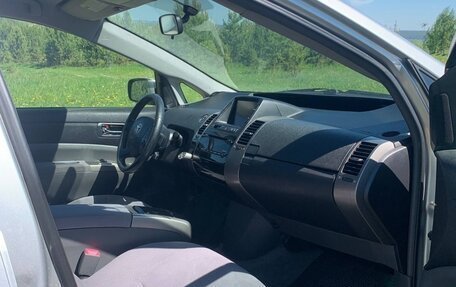 Toyota Prius, 2007 год, 540 000 рублей, 11 фотография
