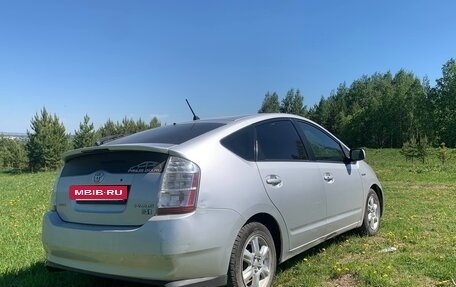 Toyota Prius, 2007 год, 540 000 рублей, 6 фотография
