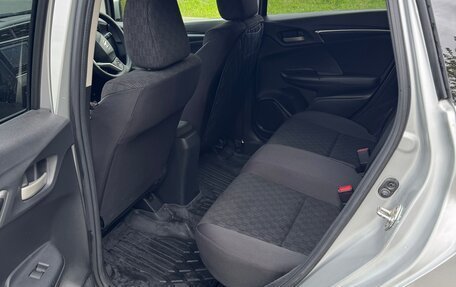 Honda Fit III, 2014 год, 1 110 000 рублей, 11 фотография