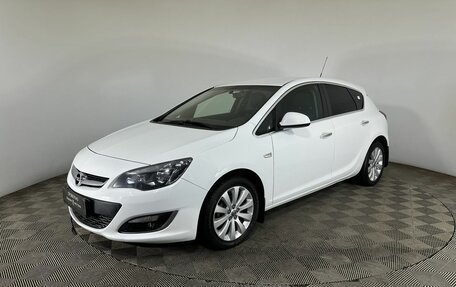 Opel Astra J, 2013 год, 770 000 рублей, 1 фотография