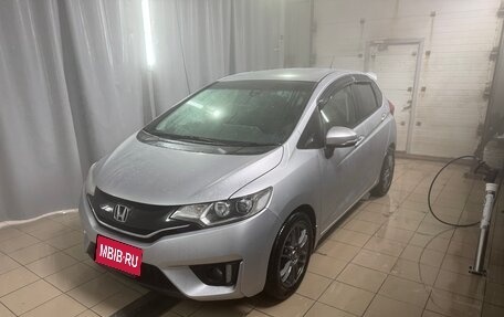 Honda Fit III, 2014 год, 1 110 000 рублей, 16 фотография