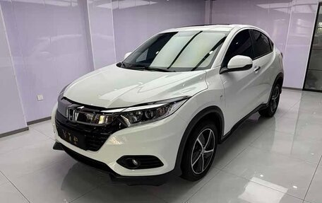 Honda Vezel, 2022 год, 1 350 000 рублей, 1 фотография