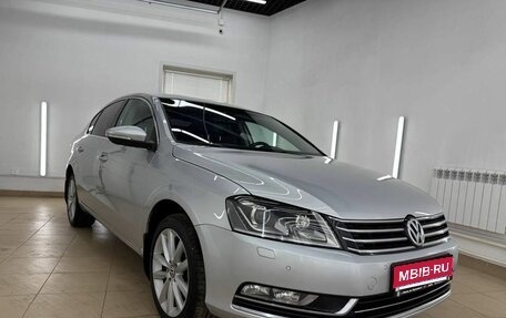 Volkswagen Passat B7, 2011 год, 998 000 рублей, 1 фотография