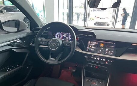 Audi A3, 2023 год, 2 100 000 рублей, 13 фотография