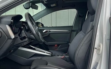 Audi A3, 2023 год, 2 100 000 рублей, 17 фотография