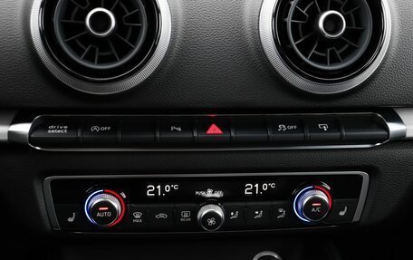 Audi A3, 2017 год, 2 249 000 рублей, 16 фотография