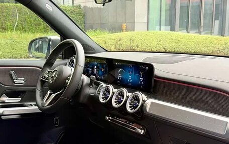 Mercedes-Benz GLB, 2022 год, 3 320 000 рублей, 16 фотография