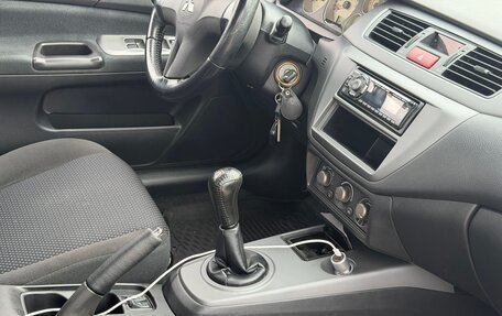 Mitsubishi Lancer IX, 2006 год, 695 000 рублей, 24 фотография