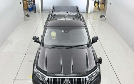 Toyota Land Cruiser Prado 150 рестайлинг 2, 2022 год, 6 495 000 рублей, 5 фотография