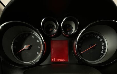 Opel Astra J, 2013 год, 770 000 рублей, 11 фотография