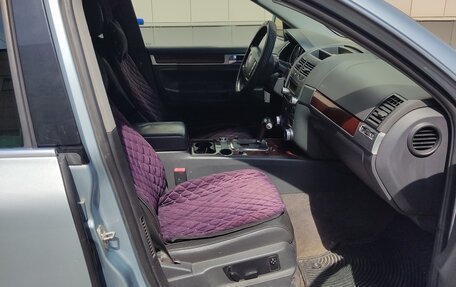 Volkswagen Touareg III, 2004 год, 730 000 рублей, 9 фотография