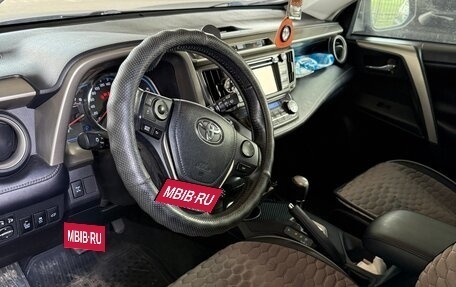 Toyota RAV4, 2013 год, 1 900 000 рублей, 3 фотография