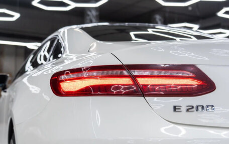 Mercedes-Benz E-Класс, 2019 год, 5 000 000 рублей, 6 фотография