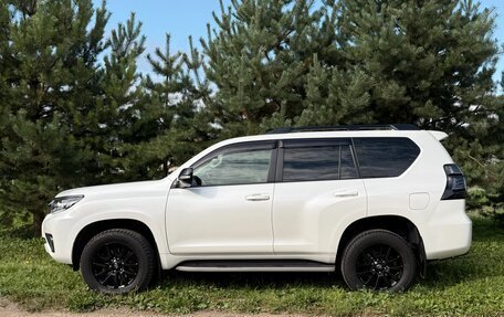 Toyota Land Cruiser Prado 150 рестайлинг 2, 2020 год, 4 850 000 рублей, 7 фотография