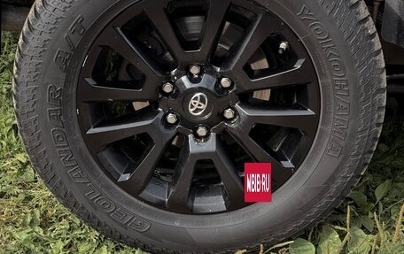 Toyota Land Cruiser Prado 150 рестайлинг 2, 2020 год, 4 850 000 рублей, 15 фотография