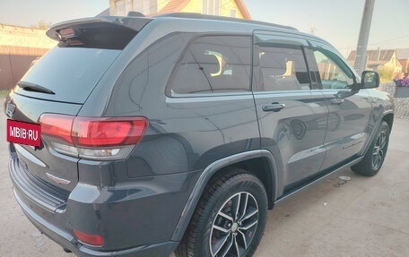 Jeep Grand Cherokee, 2017 год, 2 325 000 рублей, 20 фотография