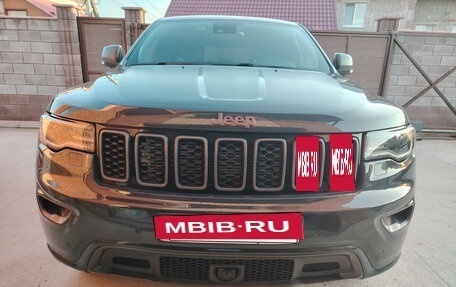 Jeep Grand Cherokee, 2017 год, 2 325 000 рублей, 36 фотография