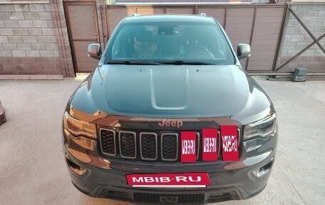 Jeep Grand Cherokee, 2017 год, 2 325 000 рублей, 37 фотография