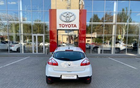 Renault Megane III, 2014 год, 899 000 рублей, 6 фотография
