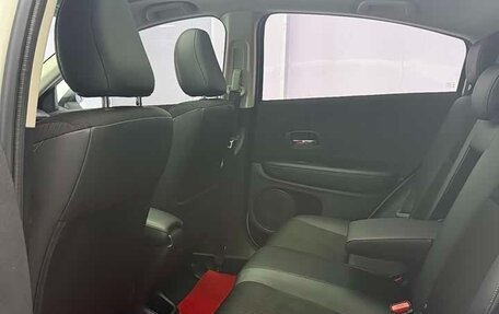 Honda Vezel, 2022 год, 1 350 000 рублей, 10 фотография