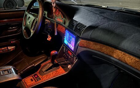 BMW 5 серия, 2001 год, 650 000 рублей, 7 фотография