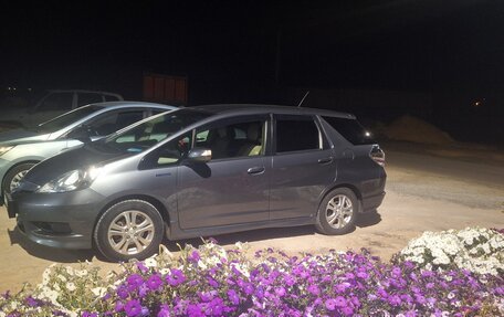 Honda Fit Shuttle I рестайлинг, 2013 год, 1 100 000 рублей, 23 фотография