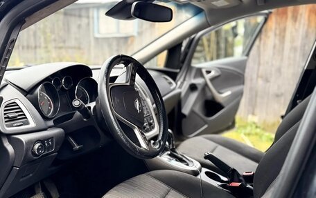 Opel Astra J, 2011 год, 600 000 рублей, 5 фотография