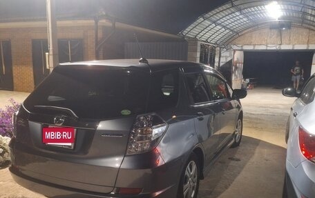 Honda Fit Shuttle I рестайлинг, 2013 год, 1 100 000 рублей, 26 фотография