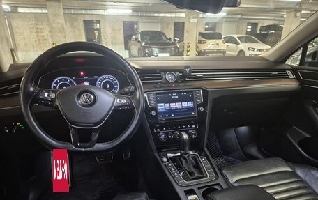 Volkswagen Passat B8 рестайлинг, 2017 год, 2 500 000 рублей, 3 фотография