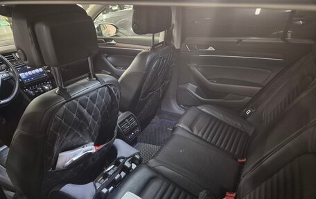 Volkswagen Passat B8 рестайлинг, 2017 год, 2 500 000 рублей, 4 фотография