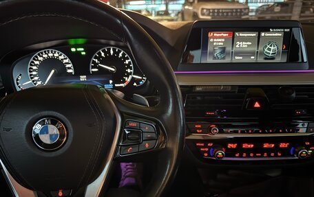 BMW 5 серия, 2019 год, 2 500 000 рублей, 3 фотография