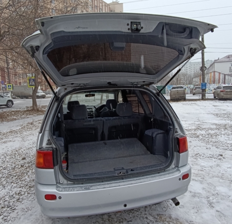 Toyota Ipsum I, 1998 год, 500 000 рублей, 12 фотография