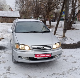 Toyota Ipsum I, 1998 год, 500 000 рублей, 1 фотография