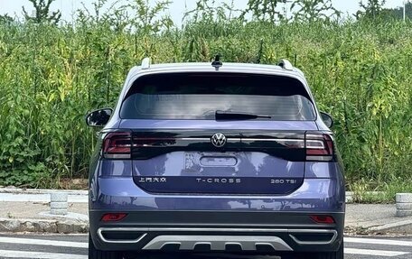 Volkswagen T-Cross I, 2022 год, 1 430 098 рублей, 2 фотография