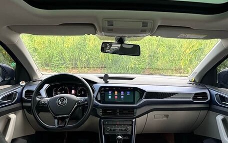 Volkswagen T-Cross I, 2022 год, 1 430 098 рублей, 8 фотография