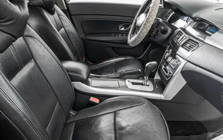 Renault Latitude I, 2011 год, 999 000 рублей, 21 фотография