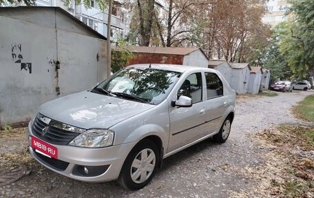 Renault Logan I, 2013 год, 700 000 рублей, 2 фотография