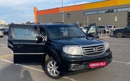 Honda Pilot III рестайлинг, 2012 год, 1 650 000 рублей, 12 фотография