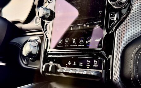 Rambler 1500, 2021 год, 7 000 000 рублей, 12 фотография