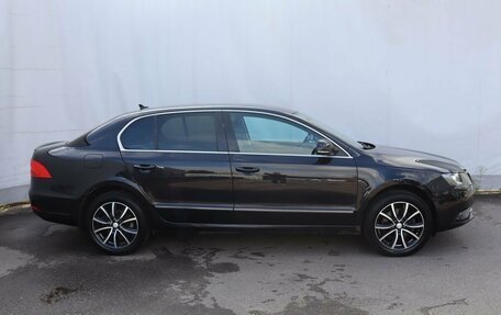 Skoda Superb III рестайлинг, 2013 год, 1 199 000 рублей, 7 фотография
