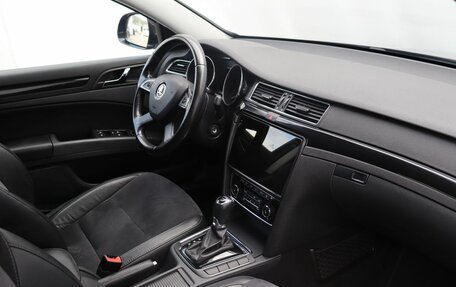 Skoda Superb III рестайлинг, 2013 год, 1 199 000 рублей, 10 фотография