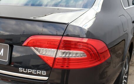 Skoda Superb III рестайлинг, 2013 год, 1 199 000 рублей, 24 фотография