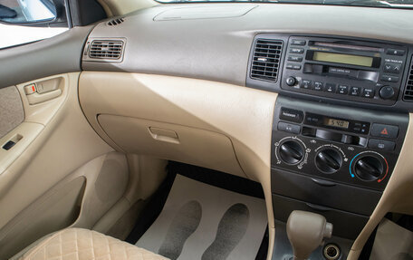 Toyota Corolla, 2003 год, 629 000 рублей, 17 фотография
