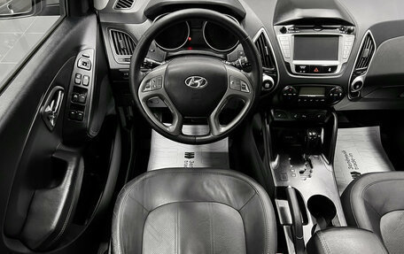 Hyundai ix35 I рестайлинг, 2013 год, 1 195 000 рублей, 11 фотография